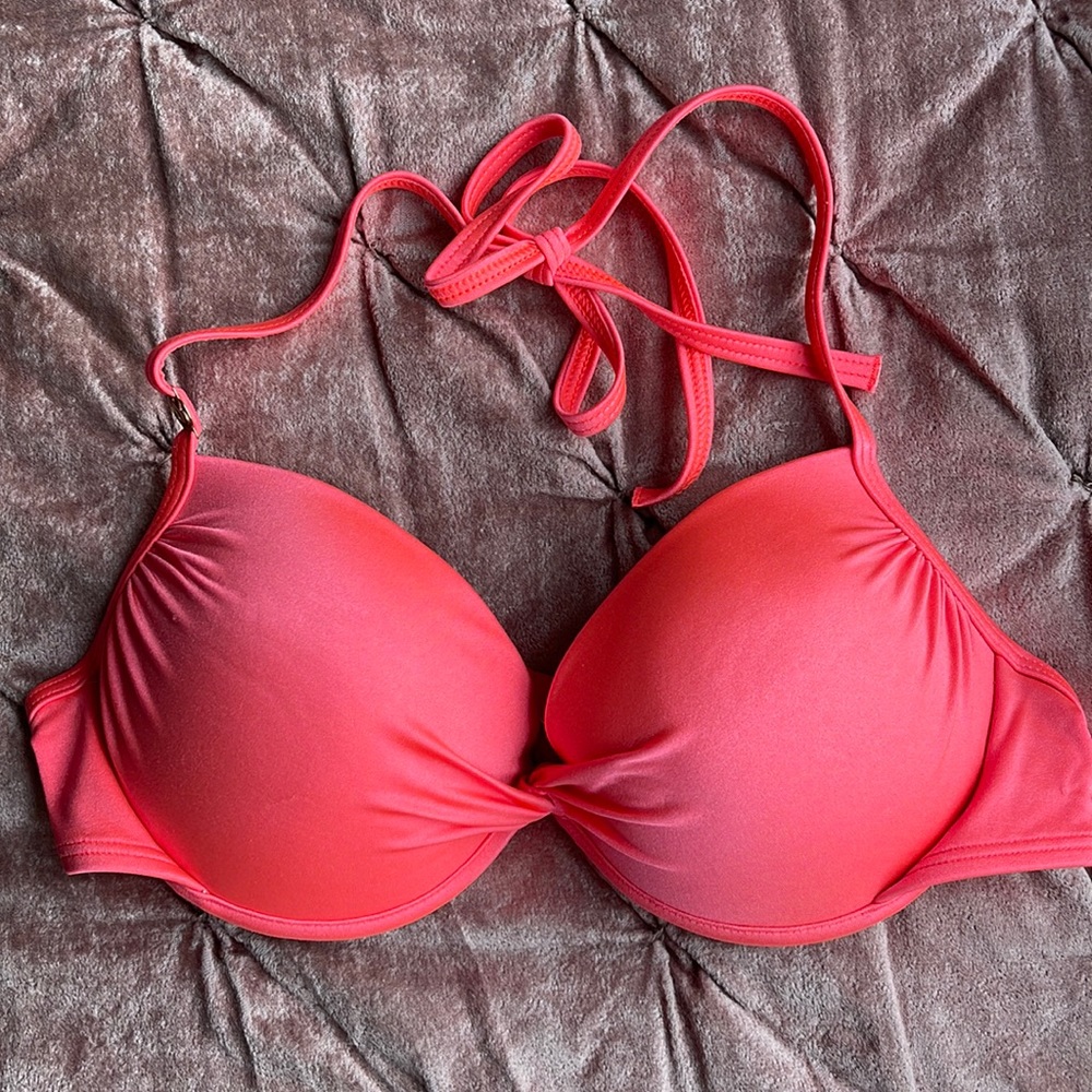 Bikini top